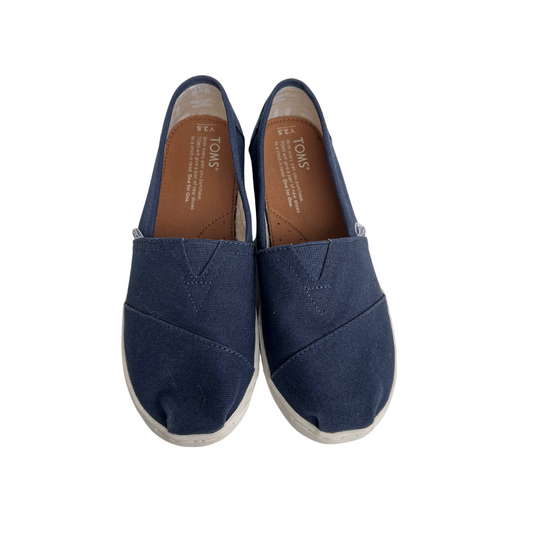 Toms Classic Slip On (Size 3.5)