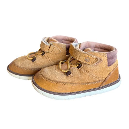 Stride Rite Brown Leather (7.5)