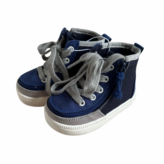 Billy High Top Zipper Shoes NEW (Size 5)